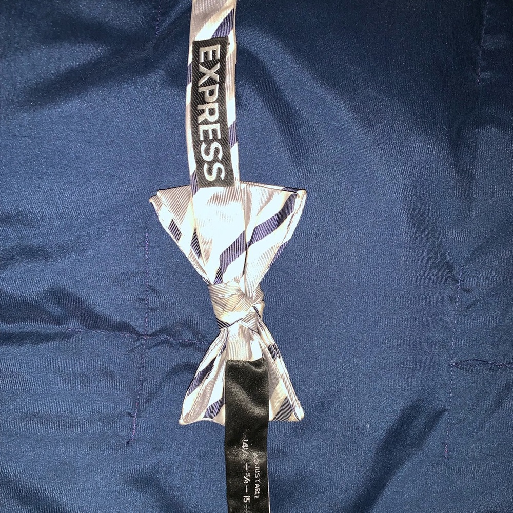 Express bow tie